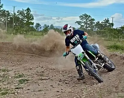 Dirt Bike Vs ATV: 15 Key Differences: Which is Better?